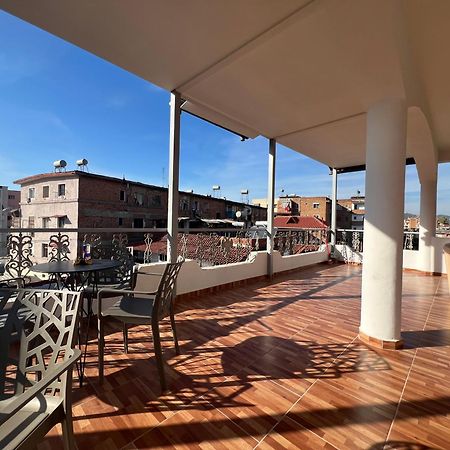 Villa Ensalv Berat - Apartment - Room - Penthouse Bagian luar foto